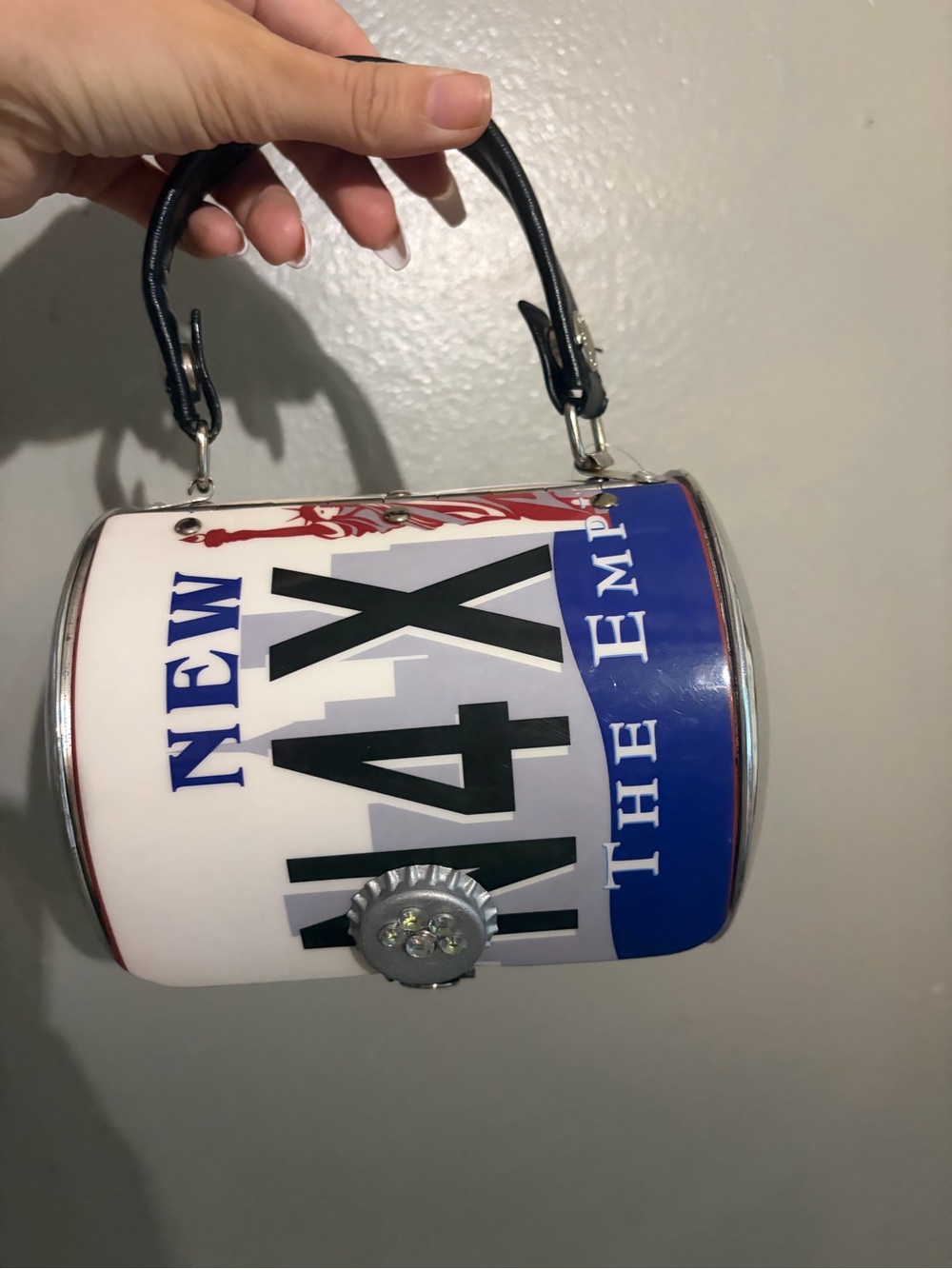 Super Unique Prezzo New York City License Plate Cylinder Handbag